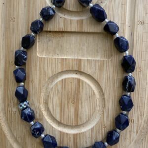 faceted midnight-blue crystal beads and pearl necklace